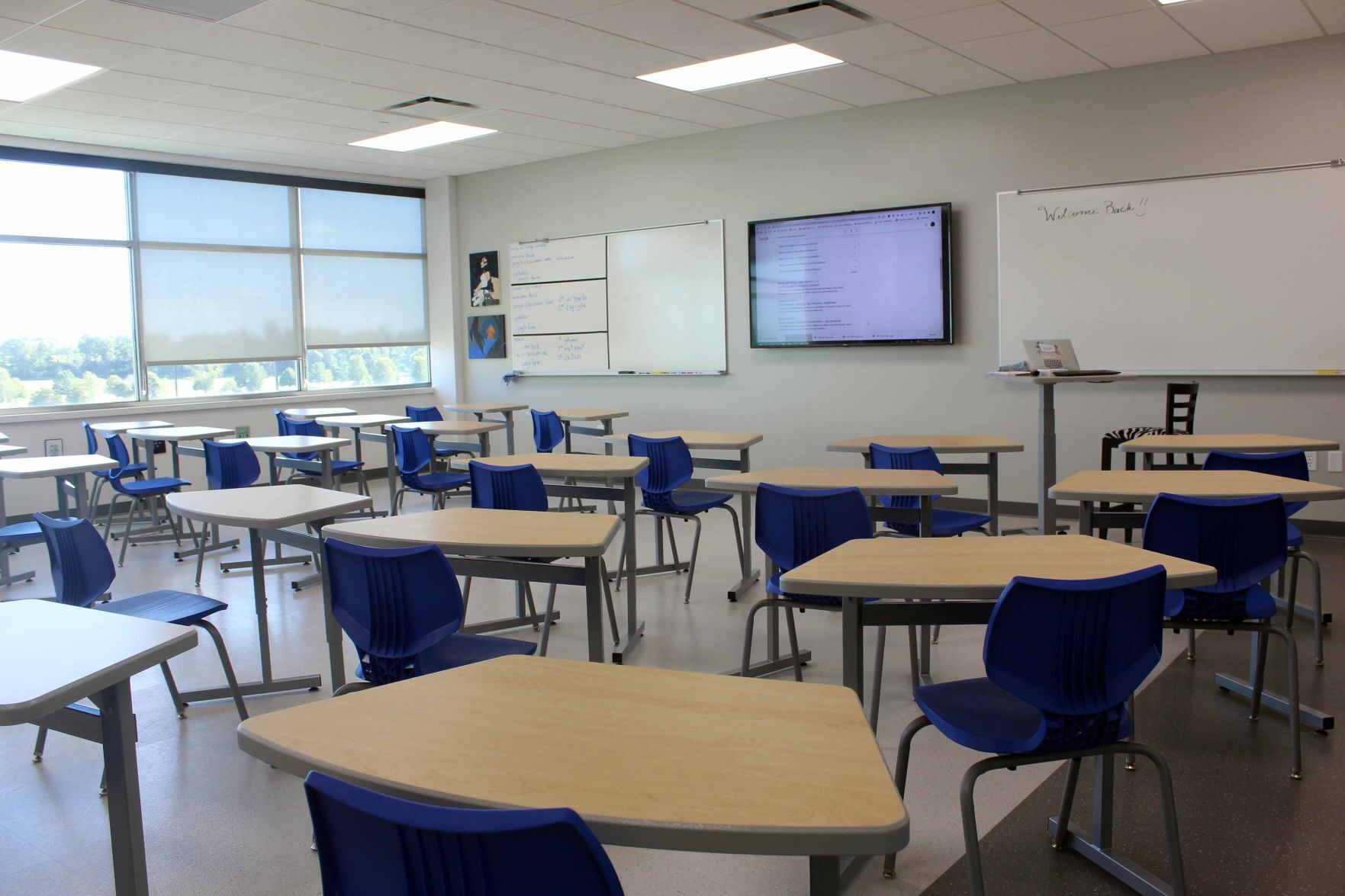 091020-dell-gallery-school014.jpg